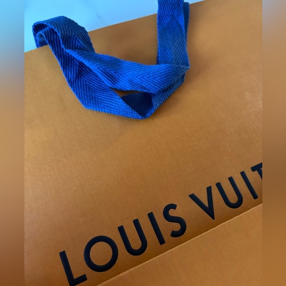 Louis Vuitton Gold Shopping Bag with Blue Handles - Picture 3 of 7